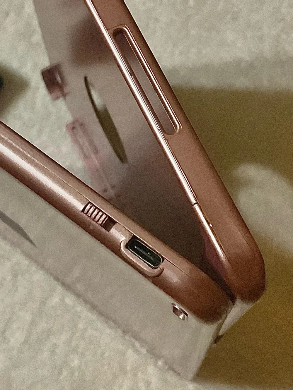Keyboard Case 4 CERTAIN iPadS WITH A 360° Rotatable Protective Cover,(Rose Gold)